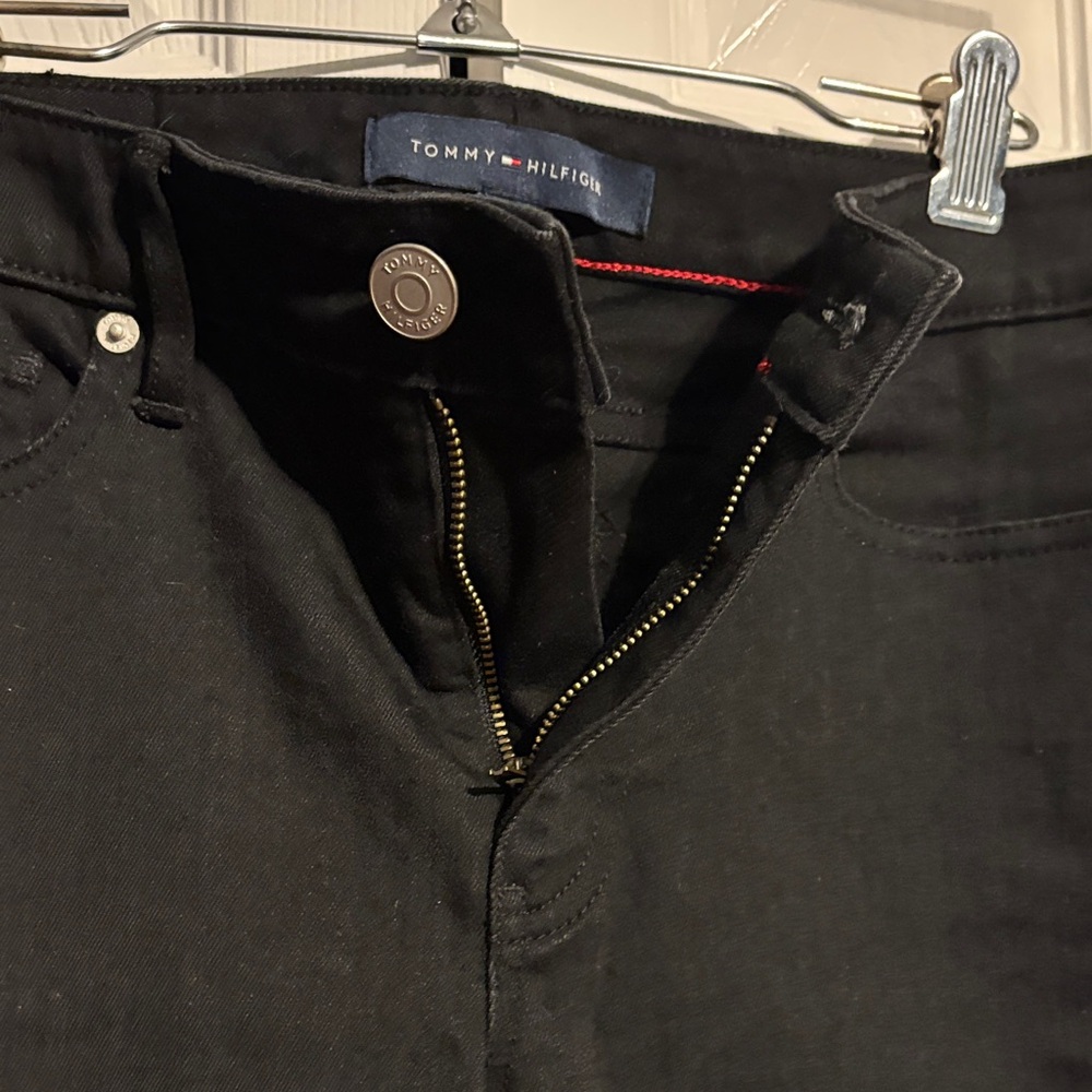 Tommy Hilfiger black straight cropped jeans size 2 - Picture 9 of 10